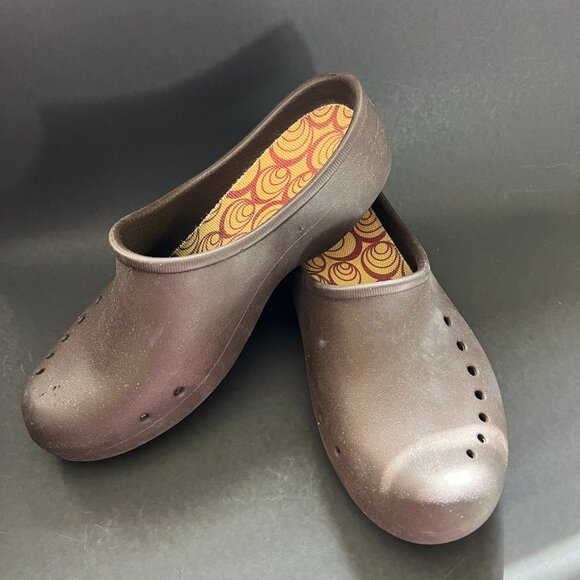 Crocs Tully Clogs in Espresso Brown - Picture 1 of 12